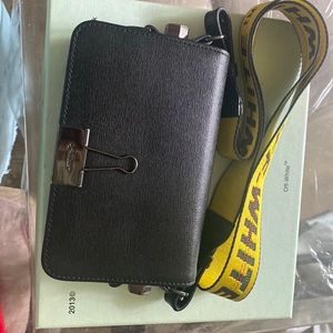 Small off white bag